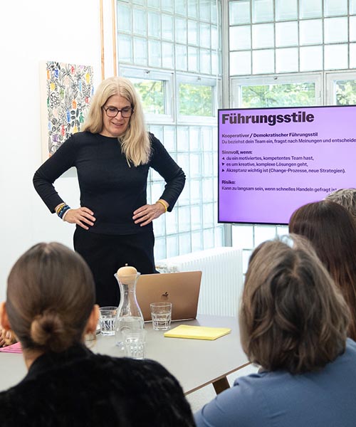 CR_Locations_Bildergallerie_Stuttgart_25Zeichenfläche 4