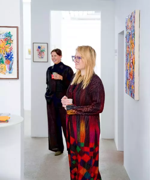 CR_Locations_Bildergallerie_Stuttgart_25Zeichenfläche 10