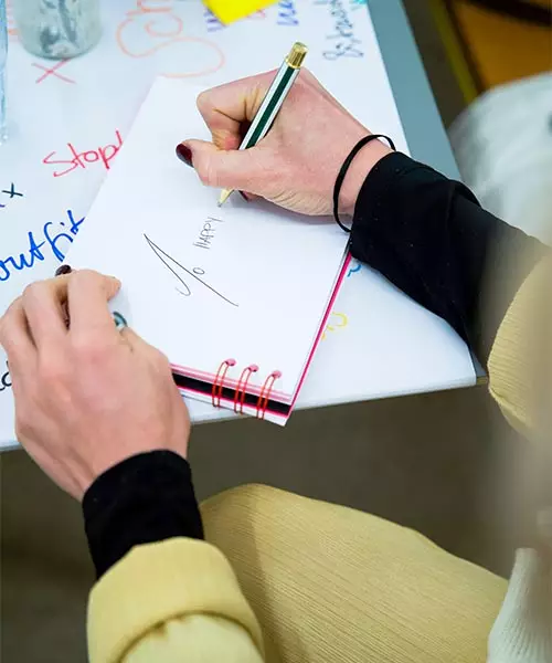 CR_Locations_Bildergallerie_Stuttgart_25Zeichenfläche 3